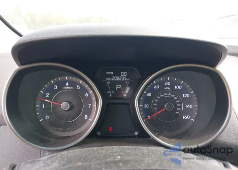 2012 Hyundai Elantra Limited z USA, uszkodzony, nr VIN 5NPDH4AE2CH093493